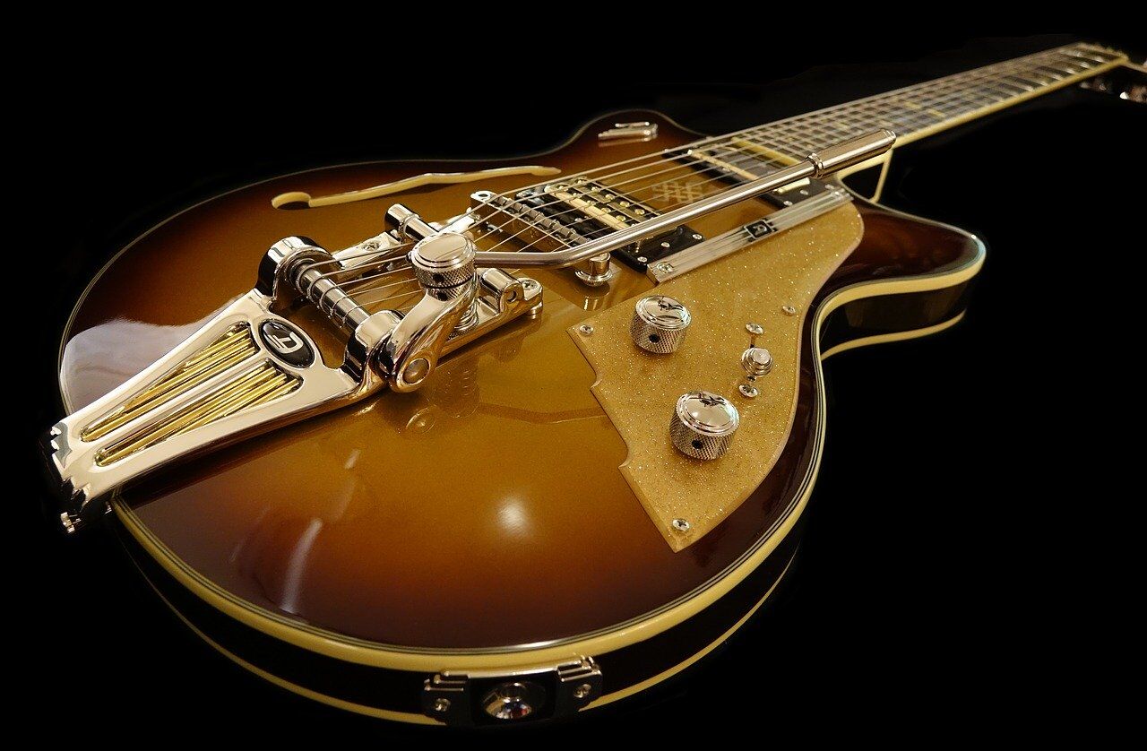 e-guitar-1736291_1280