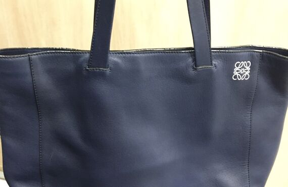ロエベ メンズ 買取｜おたからや渋谷並木橋明治通り店｜渋谷駅新南口徒歩1分